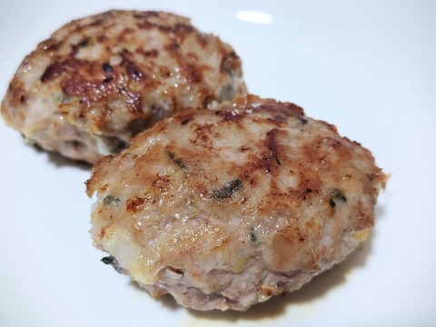 こんぶだしが隠し味⚝ふわふわポークバーグ